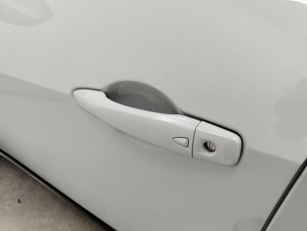 Nissan Micra usata a Como (10)