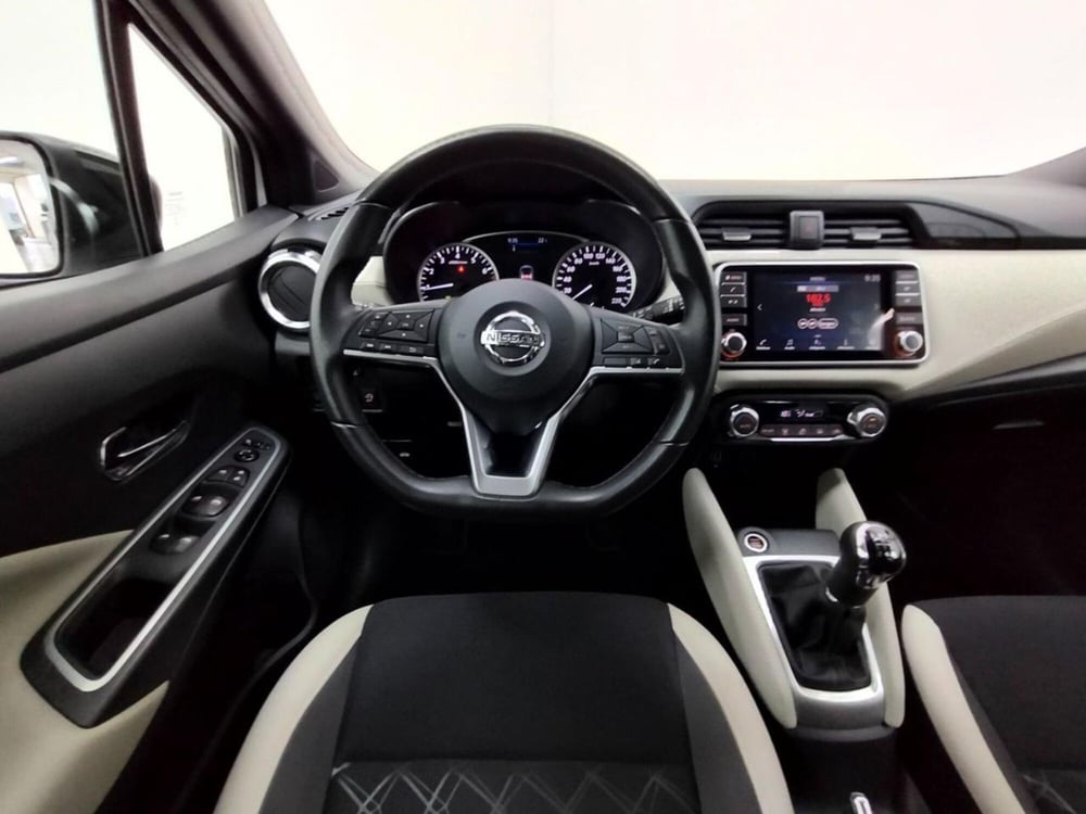 Nissan Micra usata a Como (11)