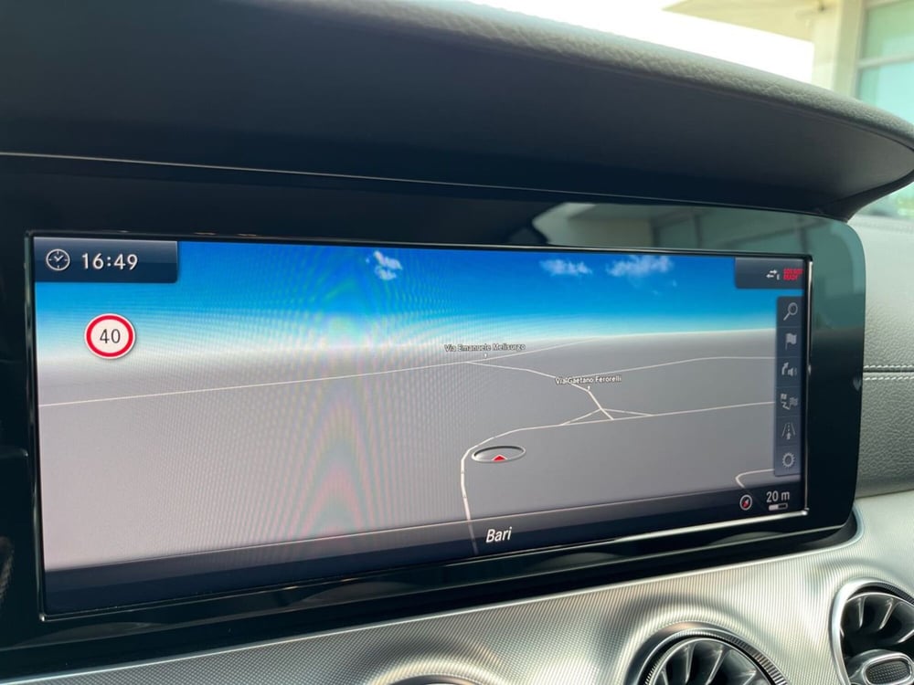 Mercedes-Benz Classe E Coupé usata a Bari (12)