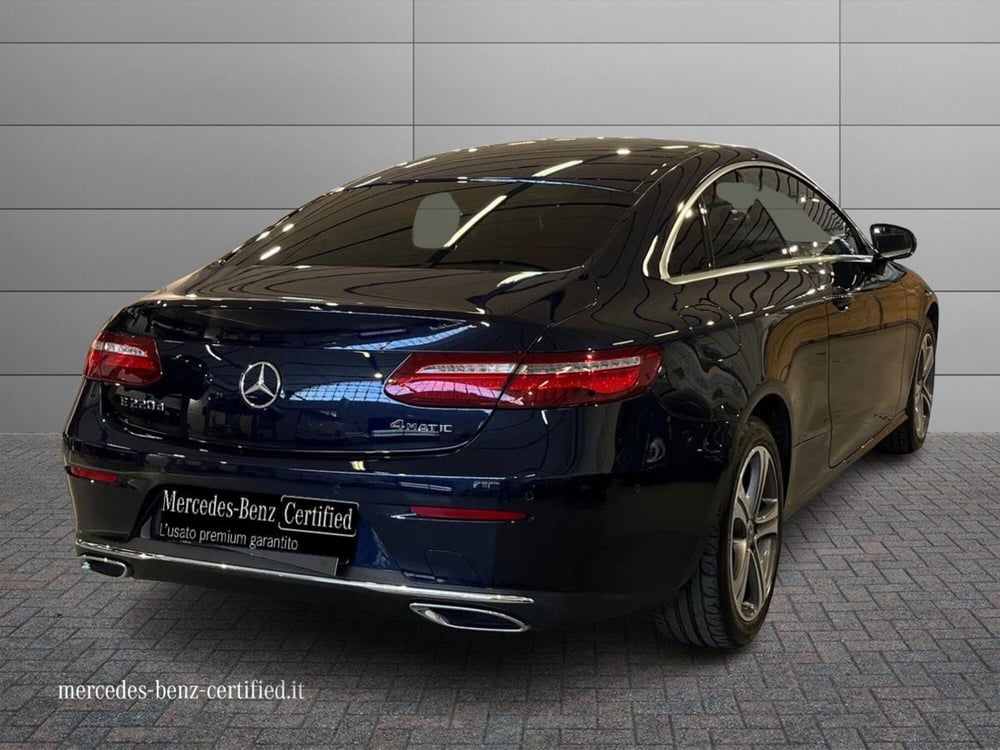 Mercedes-Benz Classe E Coupé usata a Bari (2)