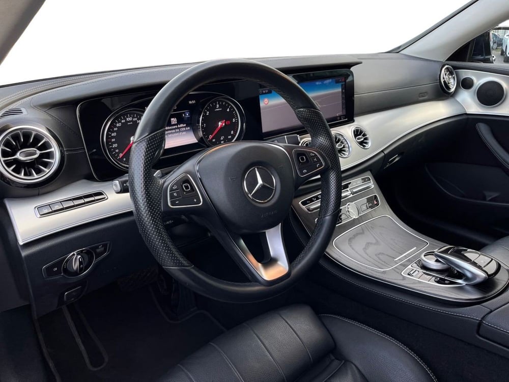 Mercedes-Benz Classe E Coupé usata a Bari (9)