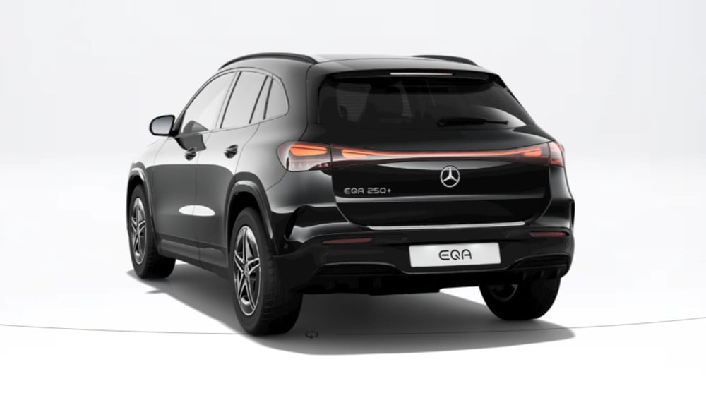 Mercedes-Benz EQA nuova a Bolzano (2)