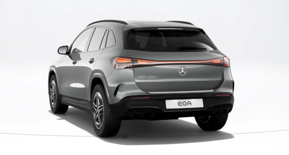 Mercedes-Benz EQA nuova a Bolzano (2)