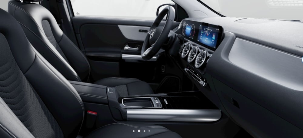 Mercedes-Benz GLA SUV nuova a Bolzano (5)