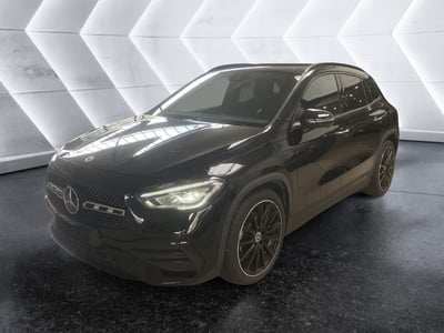 Mercedes-Benz GLA SUV 200 d Automatic Premium del 2022 usata a Napoli