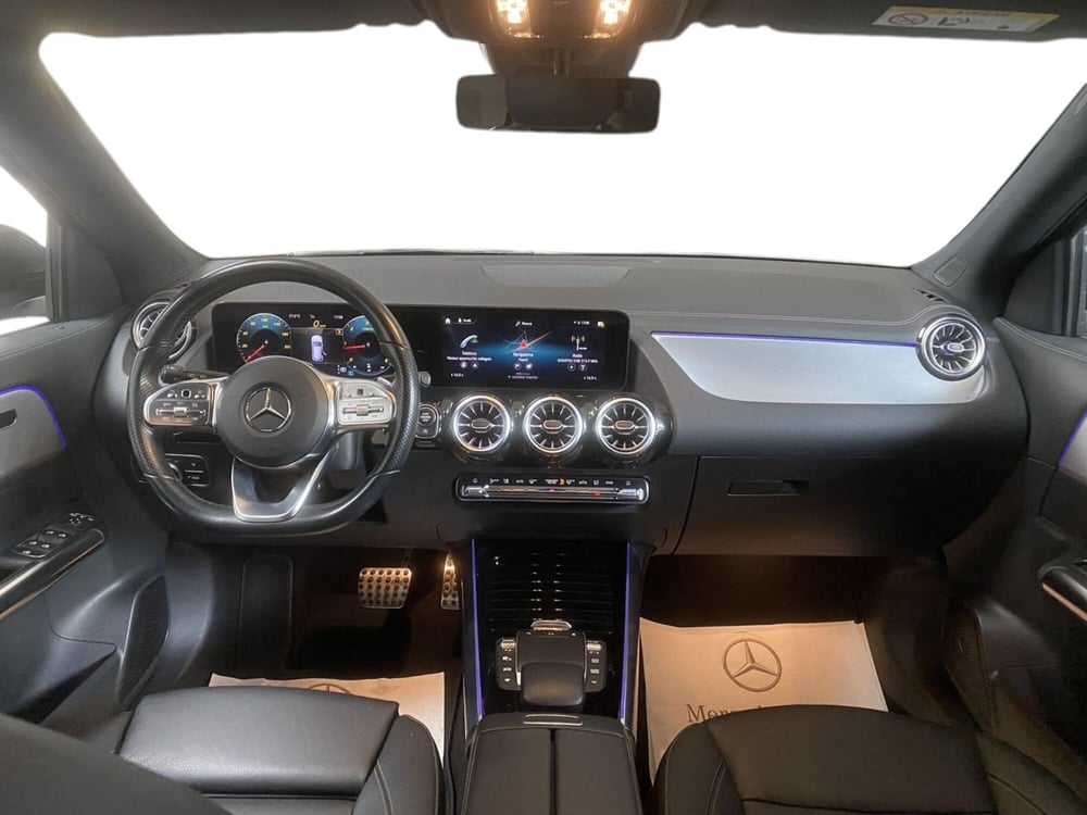 Mercedes-Benz GLA SUV usata a Napoli (11)
