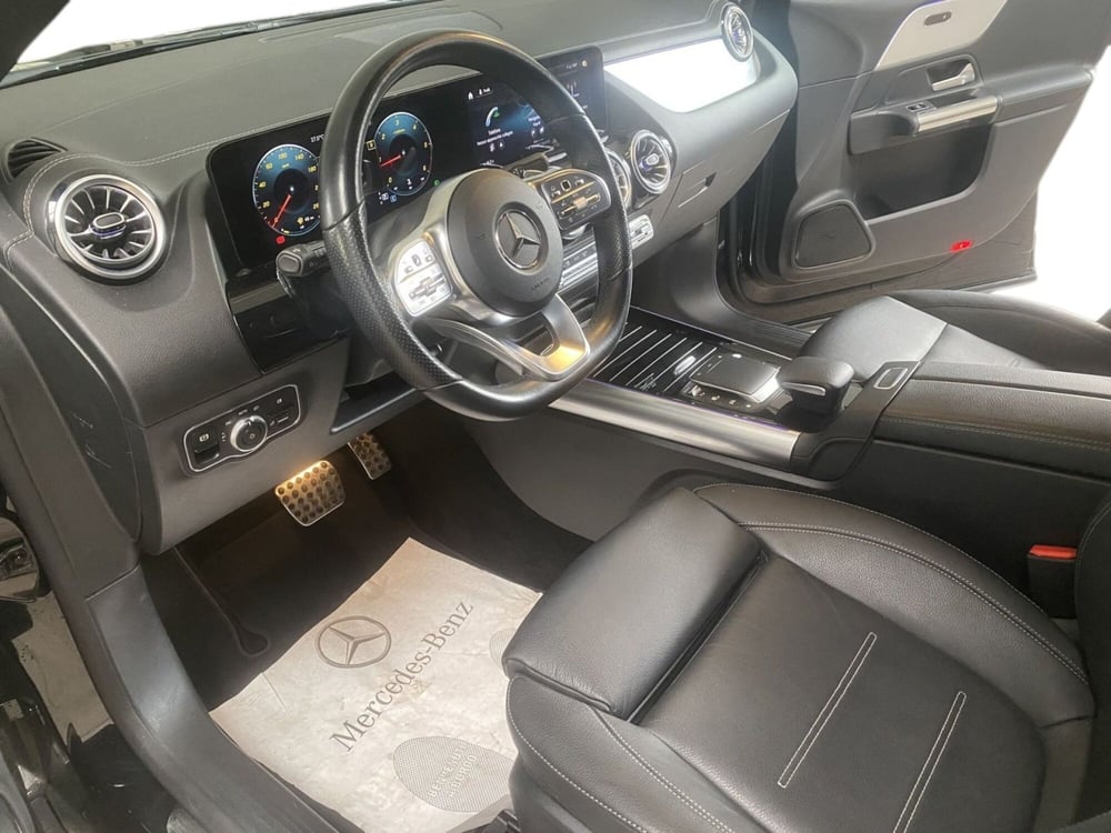 Mercedes-Benz GLA SUV usata a Napoli (12)