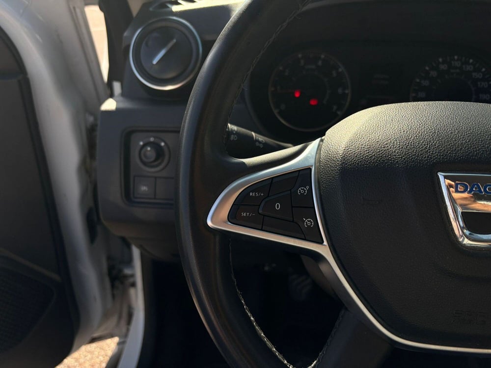 Dacia Duster usata a Pavia (6)