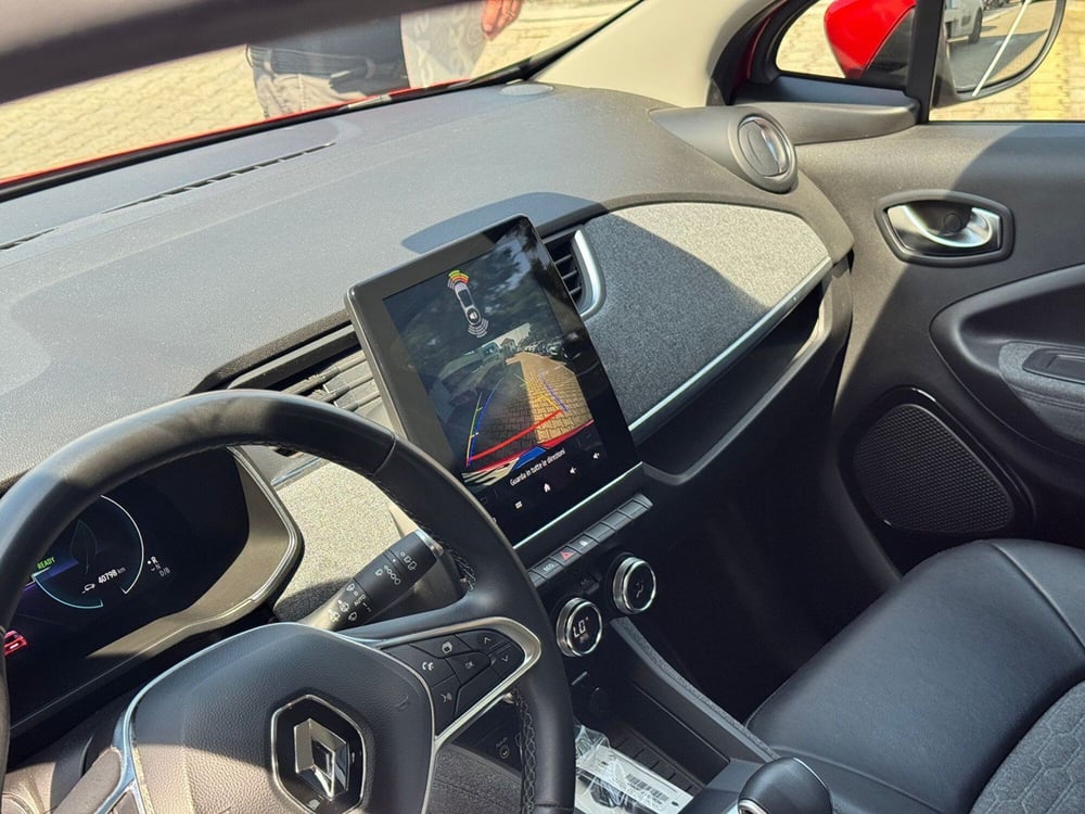 Renault Zoe usata a Pavia (10)