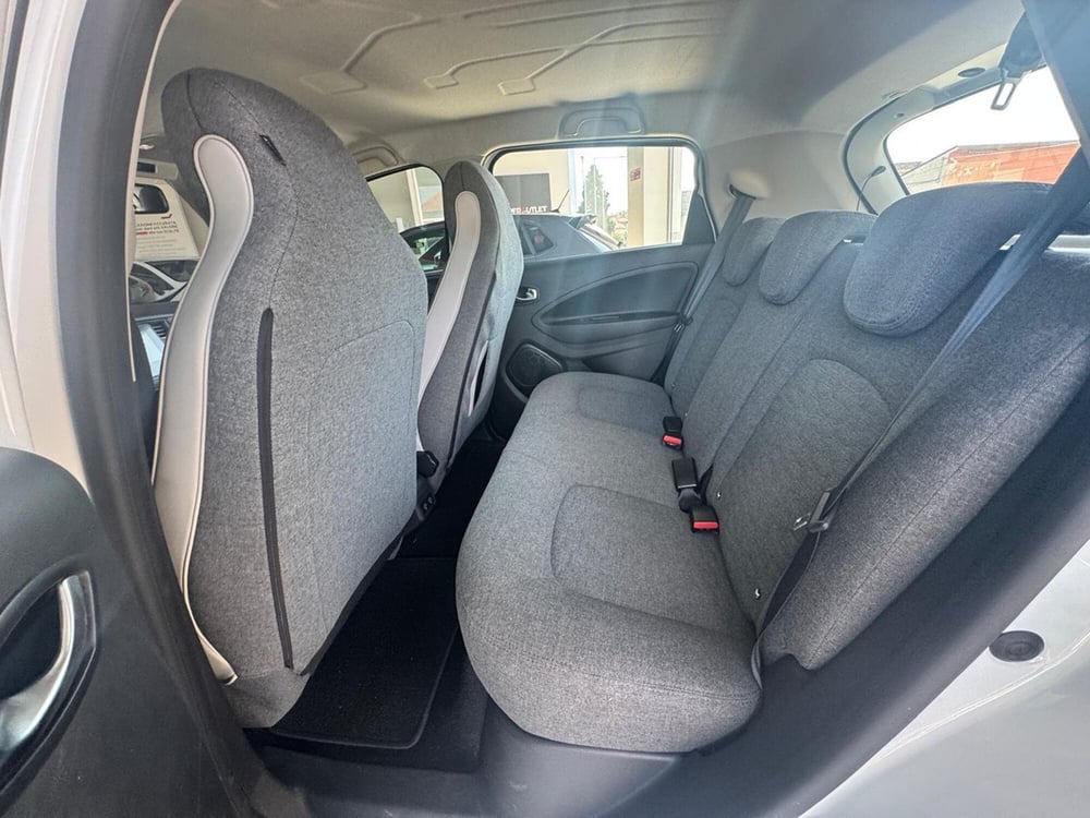 Renault Zoe usata a Pavia (9)