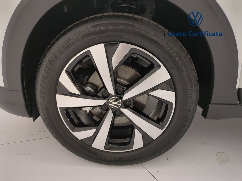 Volkswagen Taigo nuova a Avellino (14)