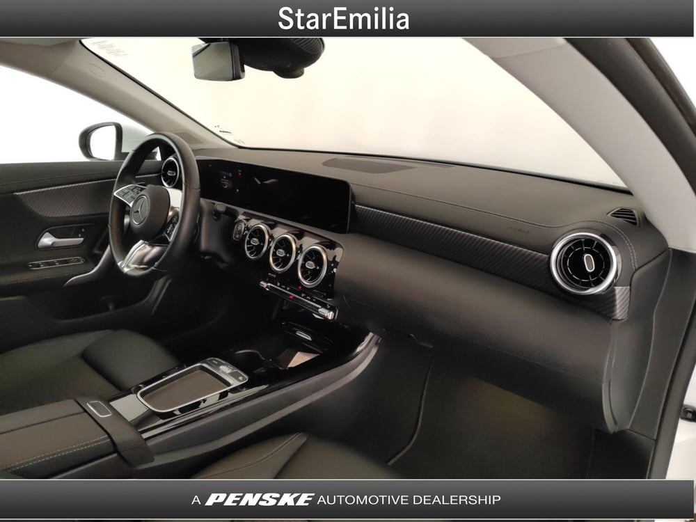 Mercedes-Benz CLA Shooting Brake usata a Ferrara (16)