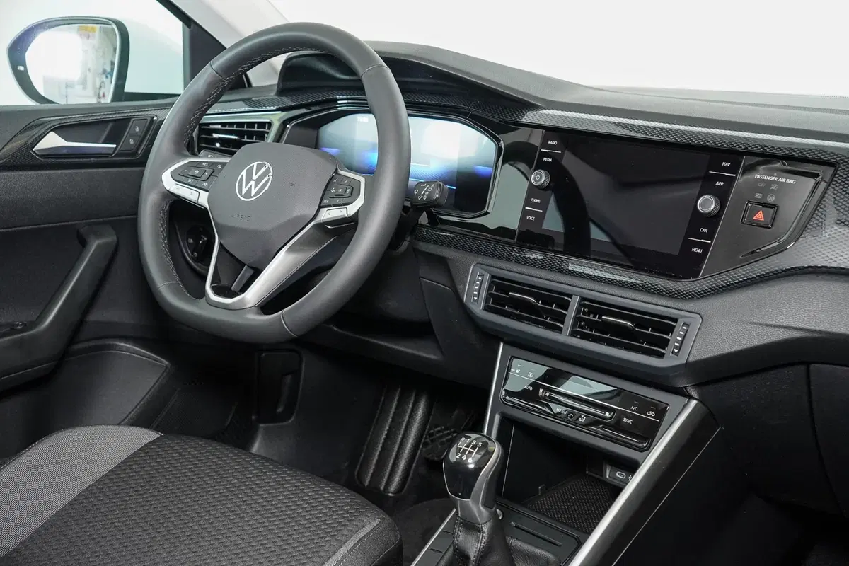 Volkswagen Taigo usata a Perugia (13)