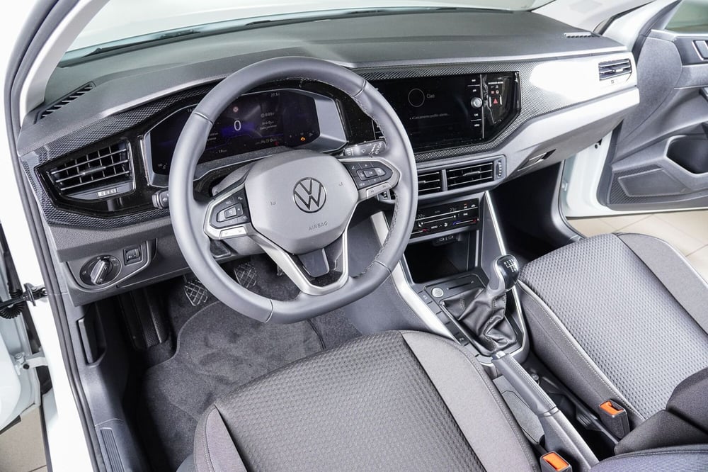Volkswagen Taigo usata a Perugia (15)