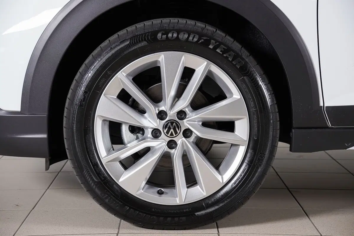 Volkswagen Taigo usata a Perugia (6)