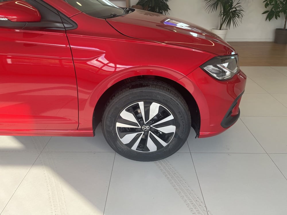 Volkswagen Polo nuova a Salerno (7)