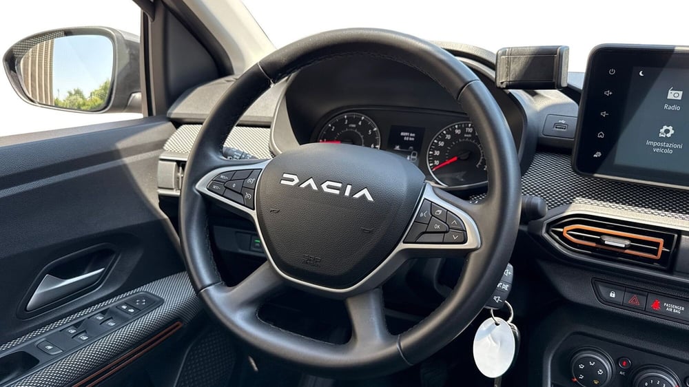 Dacia Sandero usata a Treviso (14)