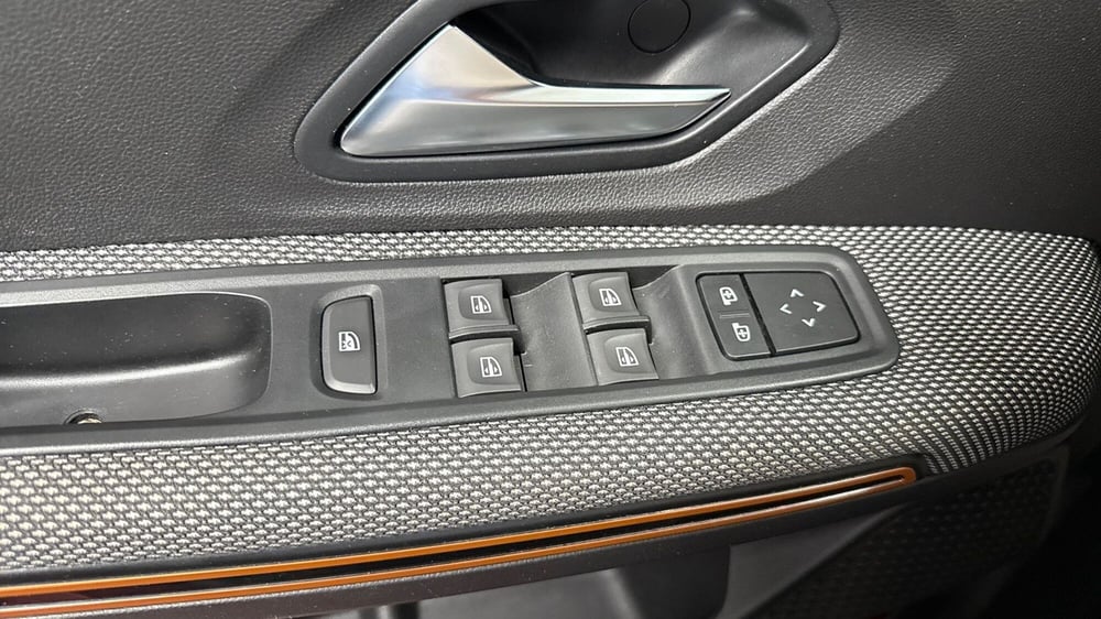 Dacia Sandero usata a Treviso (14)