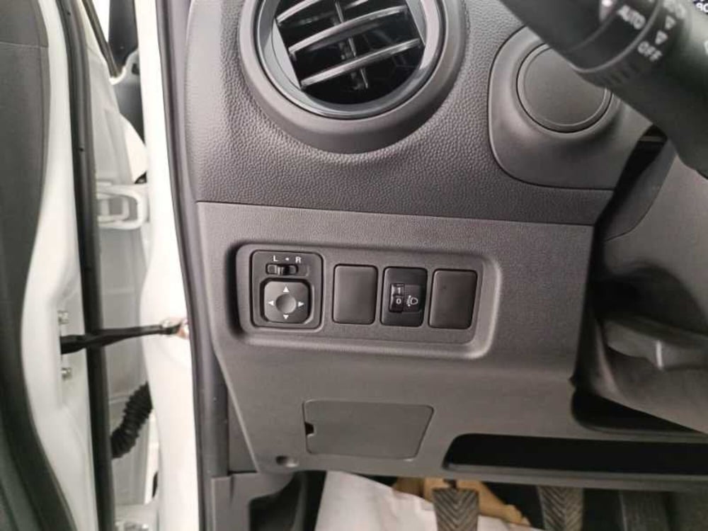 Mitsubishi Space Star nuova a Treviso (13)