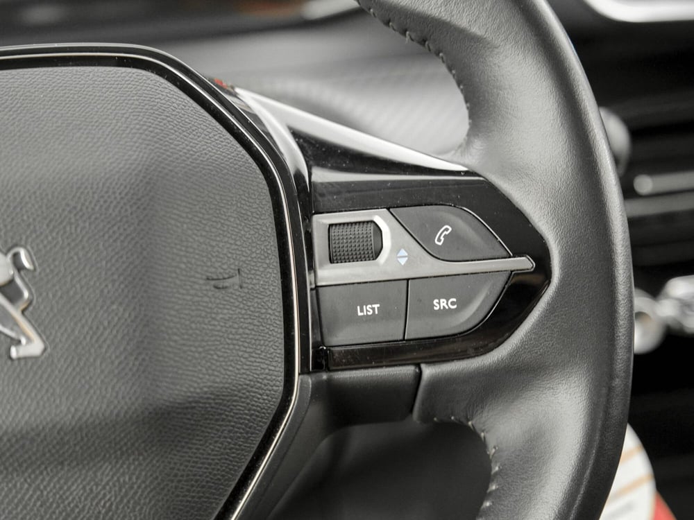Peugeot 208 usata a Prato (10)