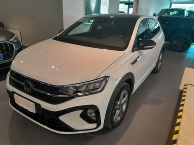 Volkswagen Taigo 1.0 TSI 110 CV DSG R-Line del 2022 usata a Asti