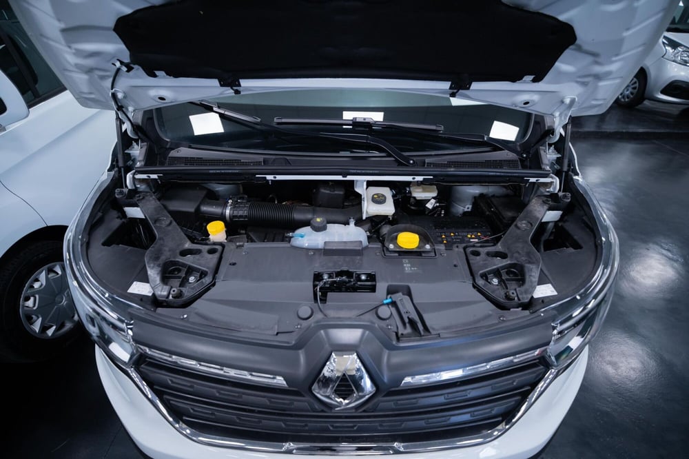 Renault Trafic Furgone nuova a Torino (11)