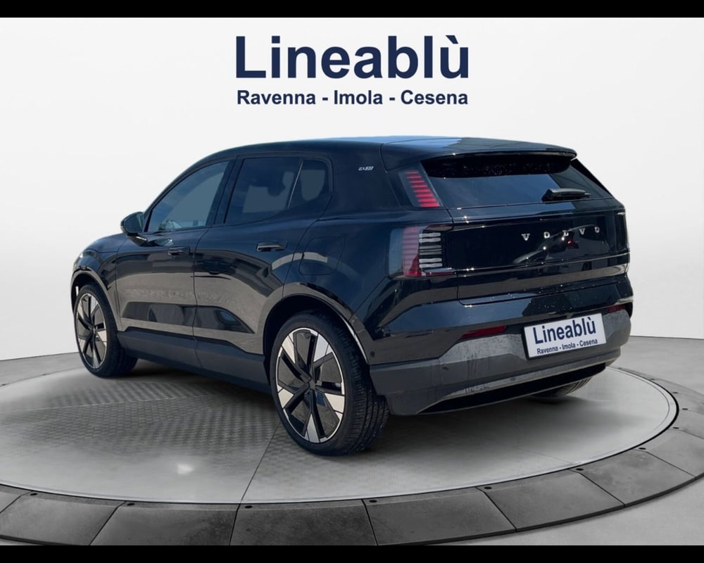Volvo EX30 nuova a Ravenna (3)