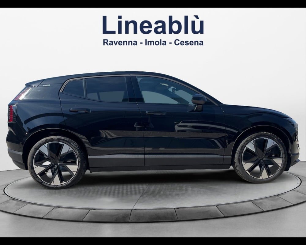 Volvo EX30 nuova a Ravenna (7)
