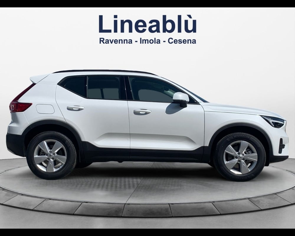 Volvo XC40 nuova a Ravenna (6)