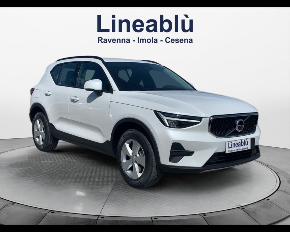 Volvo XC40 nuova a Ravenna (7)