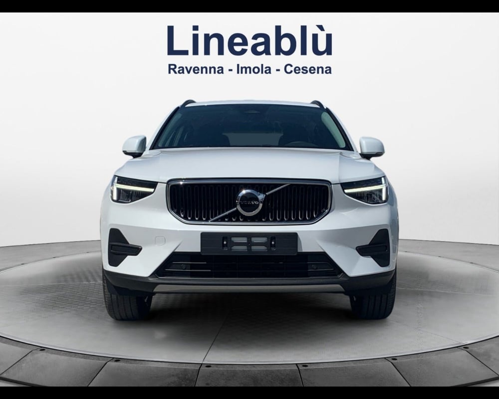 Volvo XC40 nuova a Ravenna (8)