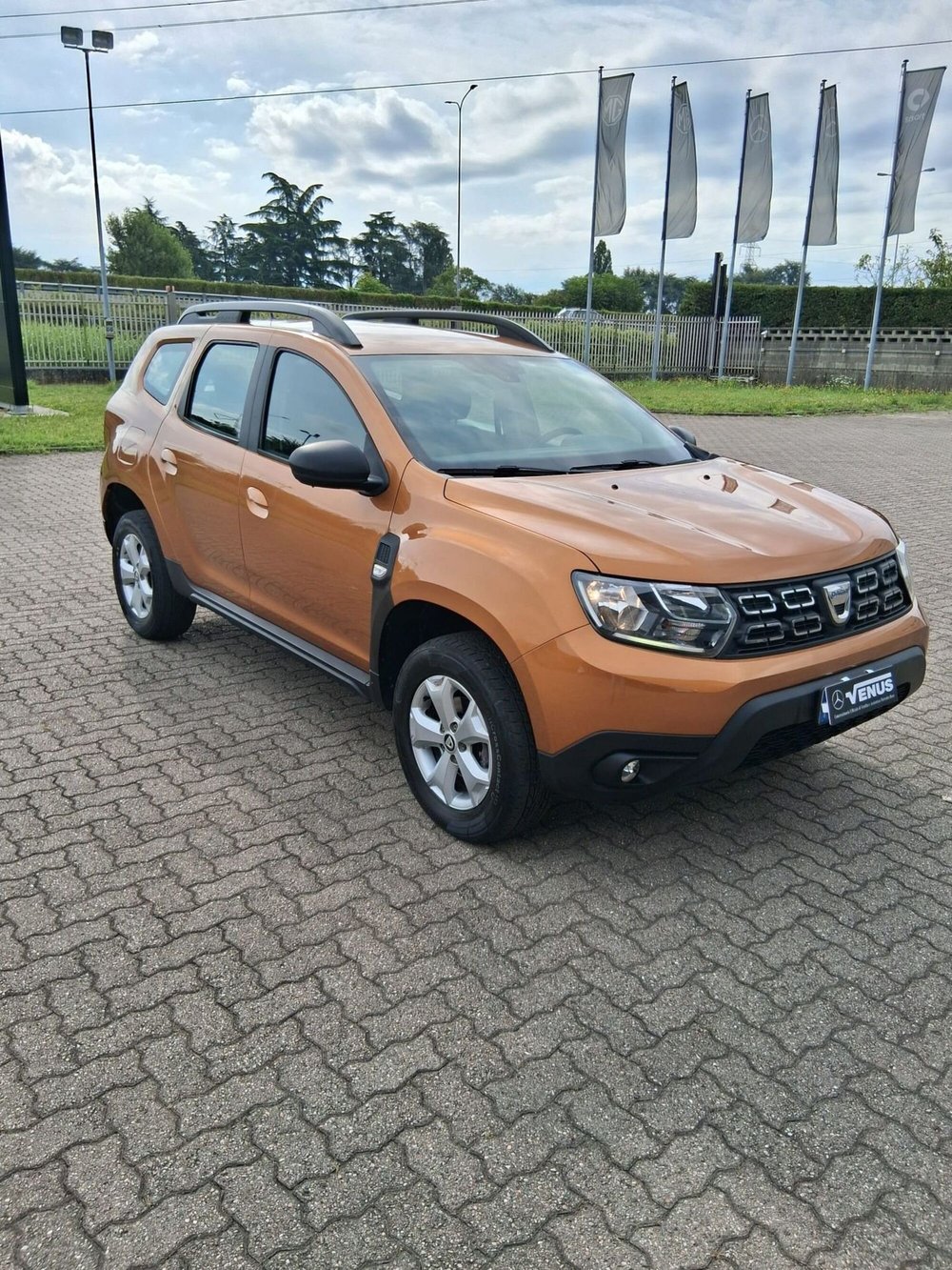 Dacia Duster usata a Monza e Brianza (12)