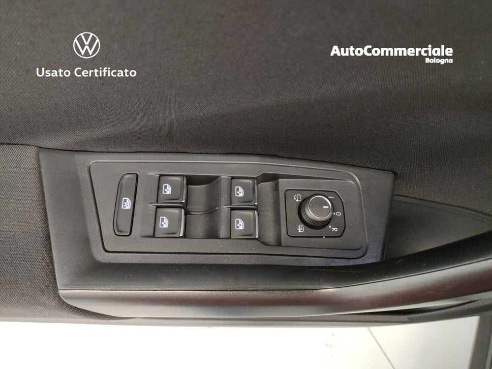 Volkswagen T-Roc usata a Bologna (9)