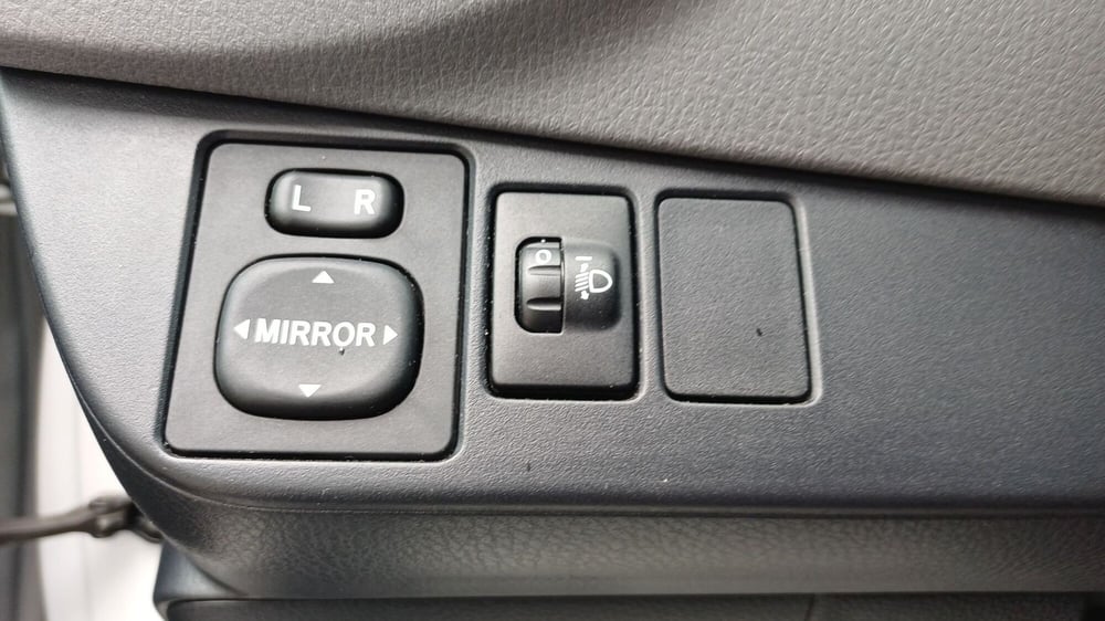 Toyota Yaris usata a Padova (19)