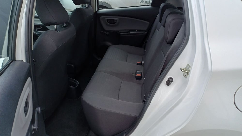 Toyota Yaris usata a Padova (9)
