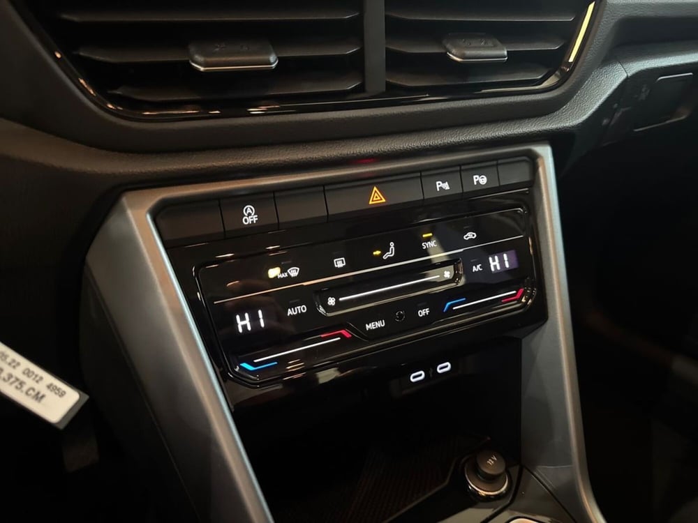 Volkswagen T-Roc usata a Prato (15)
