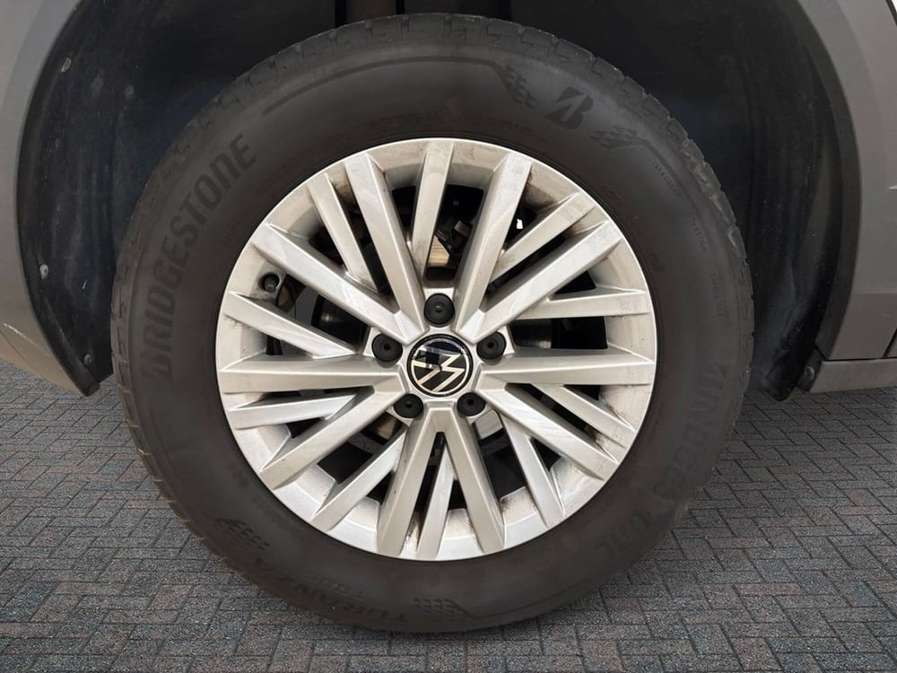 Volkswagen T-Roc usata a Prato (6)