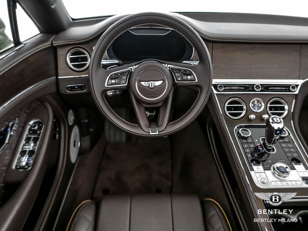 Bentley Continental GTC usata a Milano (12)