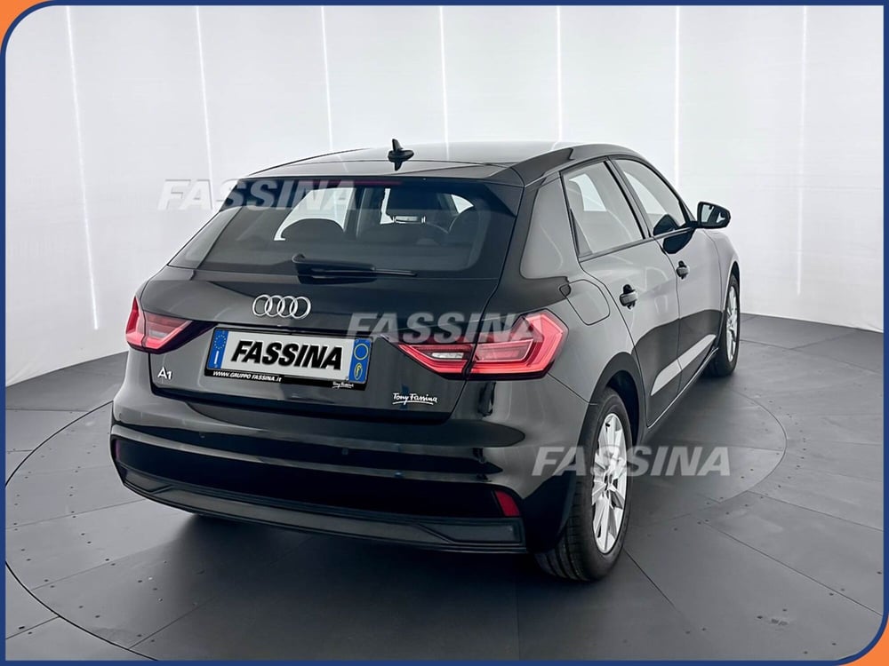 Audi A1 Sportback usata a Milano (6)