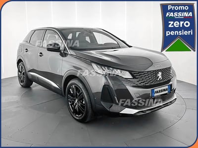 Peugeot 3008 PureTech Turbo 130 S&amp;S Allure Pack del 2023 usata a Milano