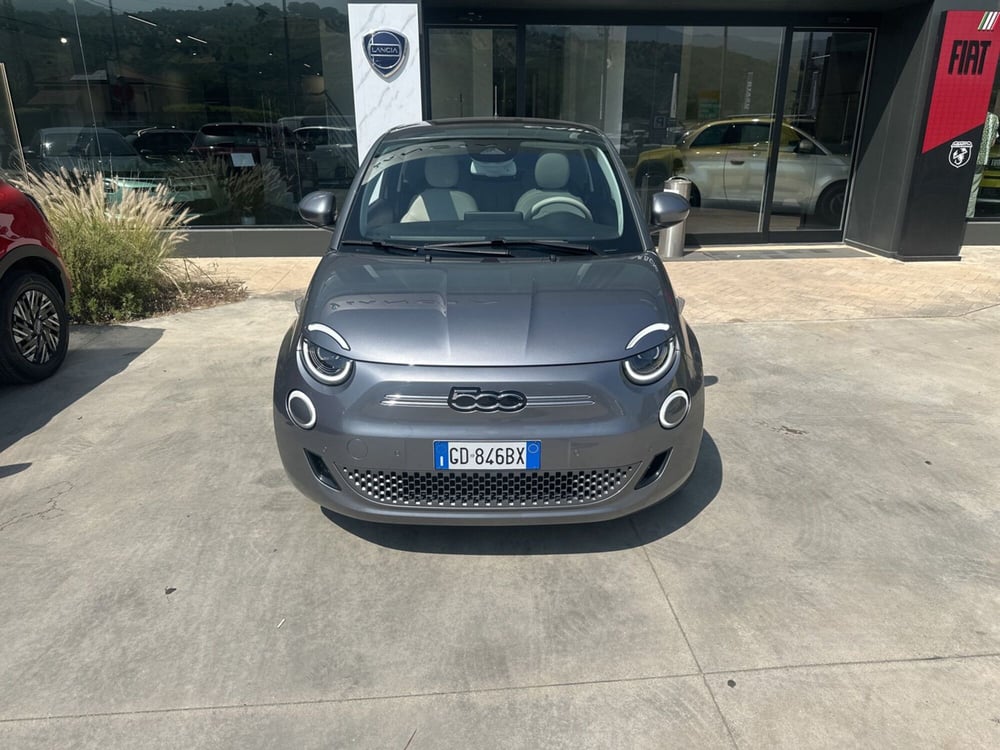 Fiat 500e usata a Cosenza (5)