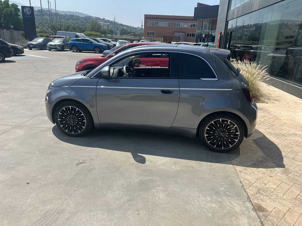 Fiat 500e usata a Cosenza (7)