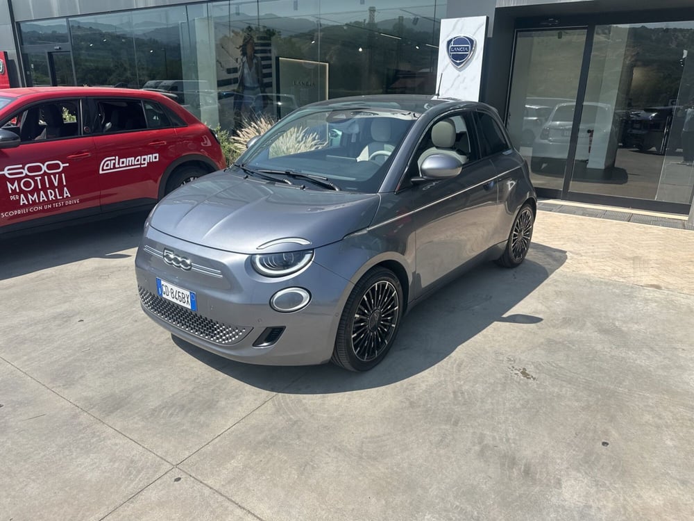 Fiat 500e usata a Cosenza (8)
