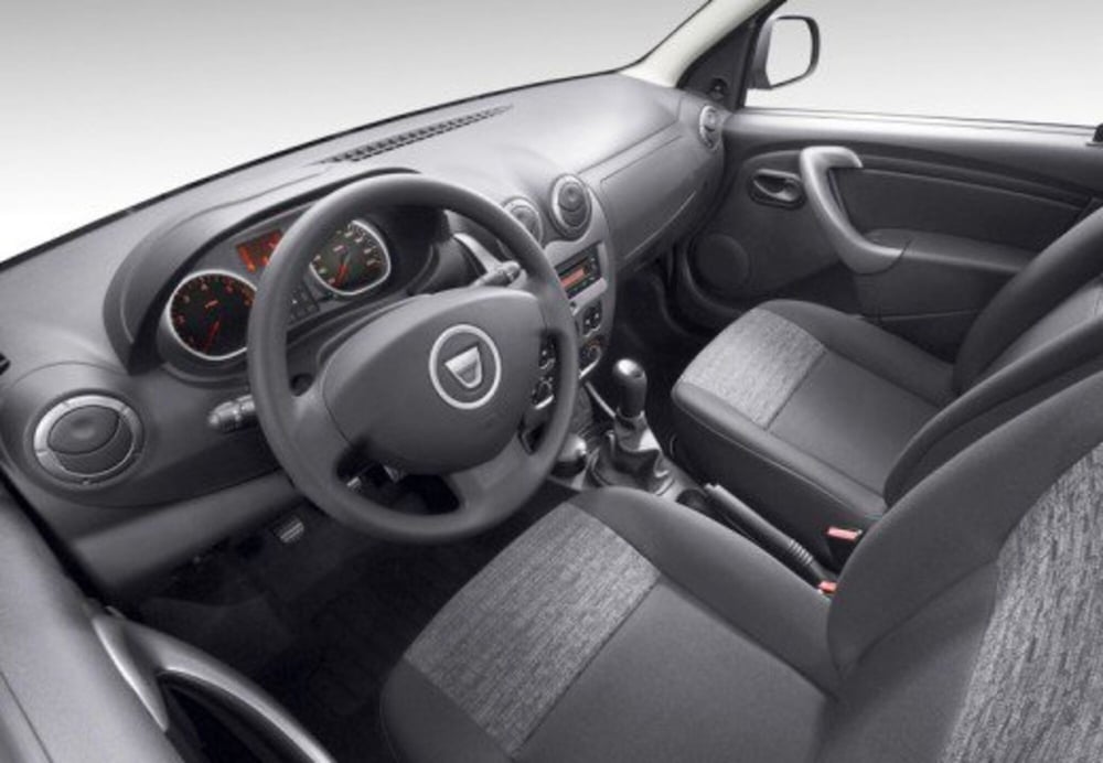 Dacia Duster usata a Cosenza (19)