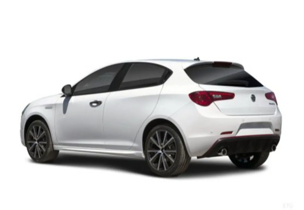 Alfa Romeo Giulietta usata a Cosenza (13)