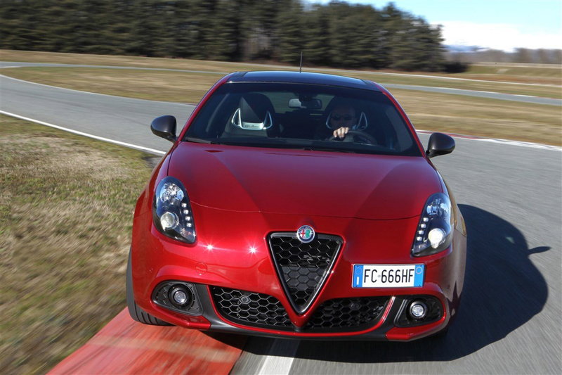 Alfa Romeo Giulietta usata a Cosenza (5)