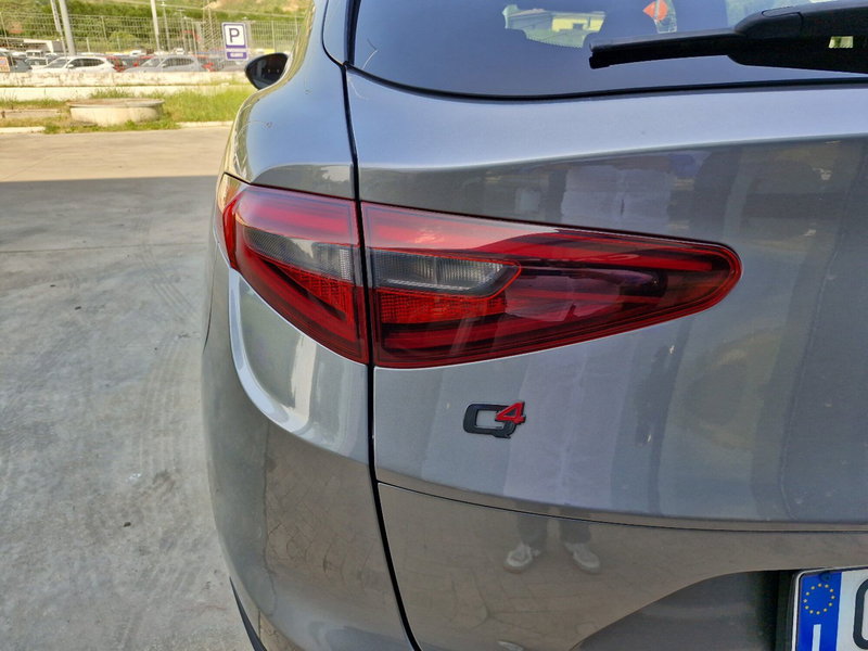 Alfa Romeo Stelvio usata a Cosenza (10)