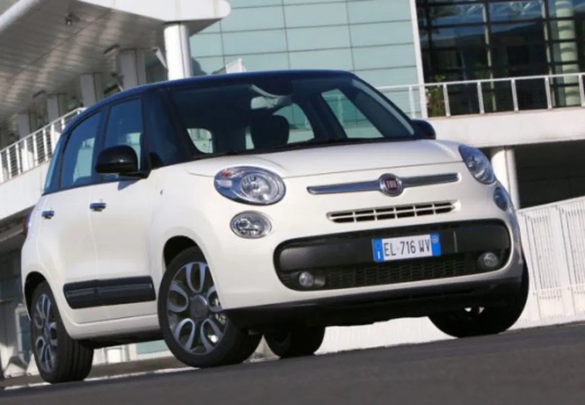 Fiat 500L usata a Cosenza (13)