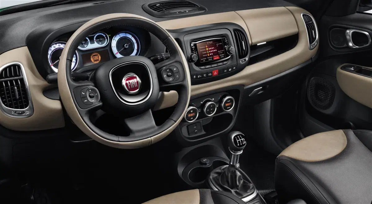 Fiat 500L usata a Cosenza (3)