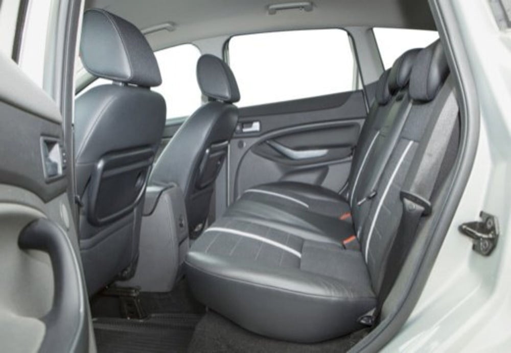 Ford Kuga usata a Cosenza (18)